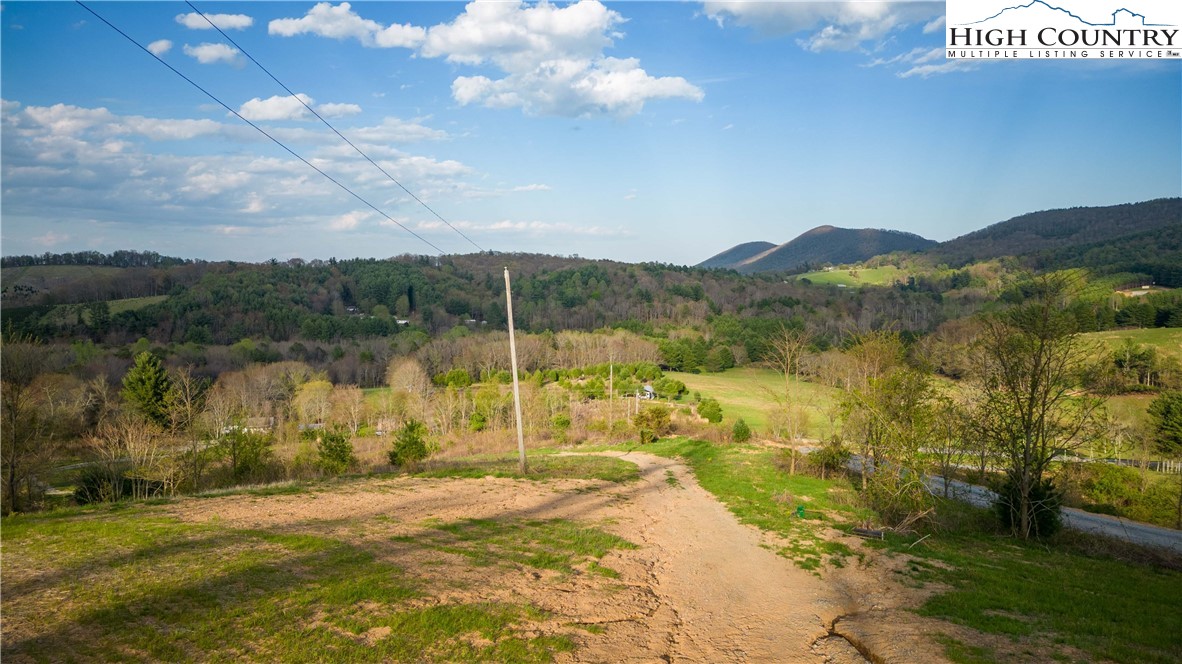 208 Brown Road Sparta, NC 28675 - Photo 18 of 21 Gallery Image 18