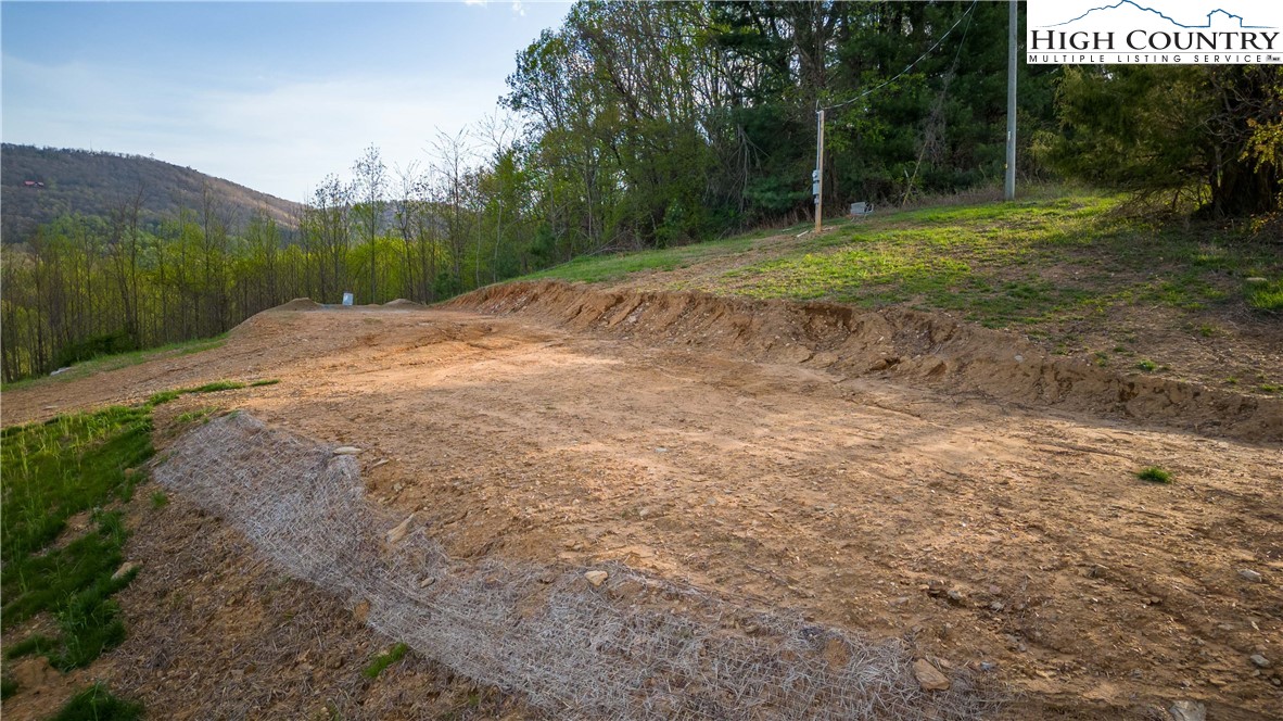 208 Brown Road Sparta, NC 28675 - Photo 19 of 21 Gallery Image 19