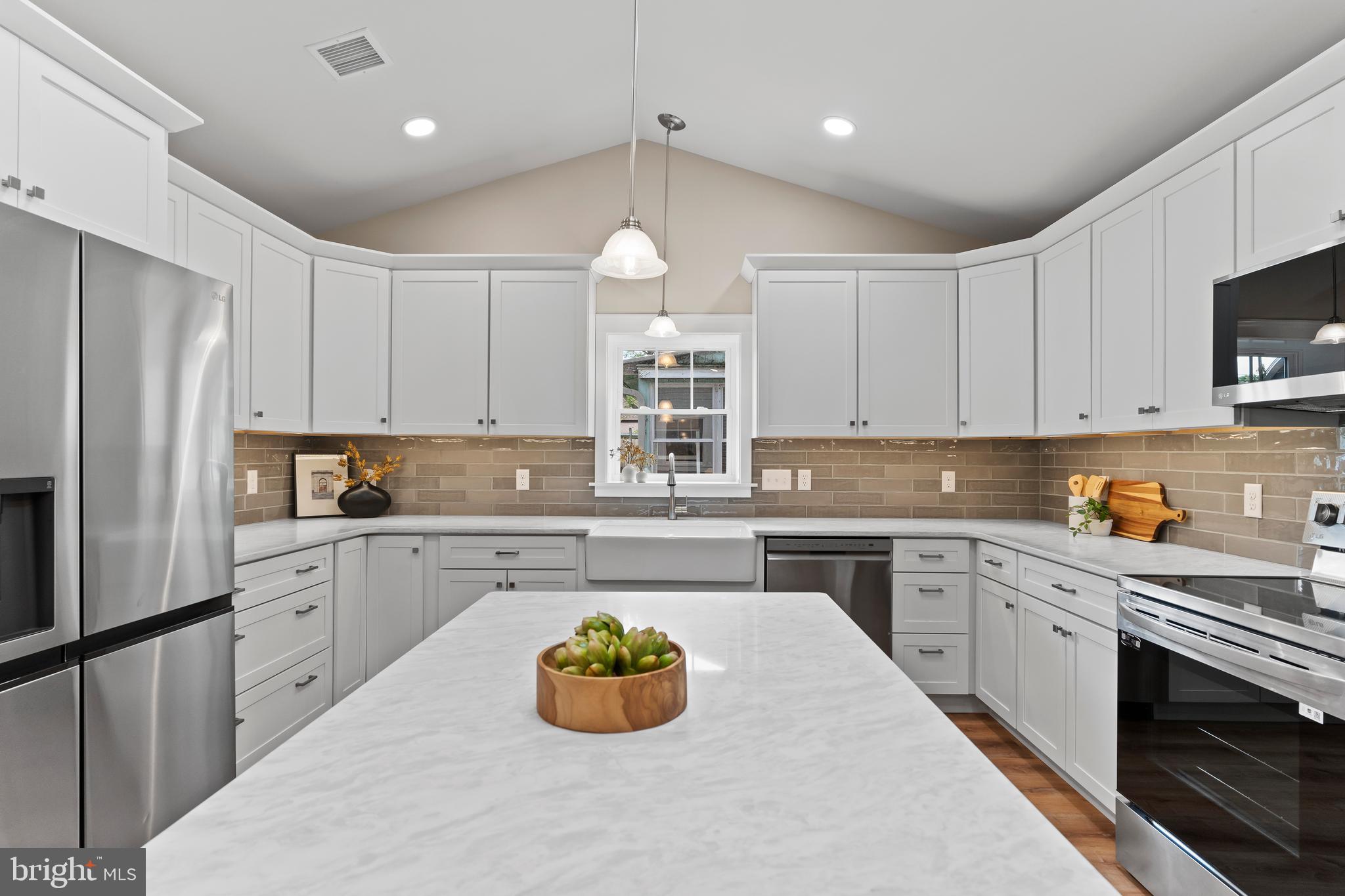 116 3rd Street Boiling Springs, PA 17007 - Photo 10 of 48 Gallery Image 10