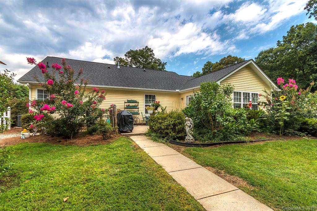 7912 Beatties Ford Road Charlotte, NC 28216 - Photo 22 of 23