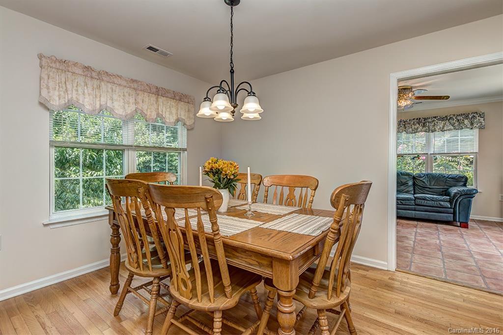 7912 Beatties Ford Road Charlotte, NC 28216 - Photo 9 of 23