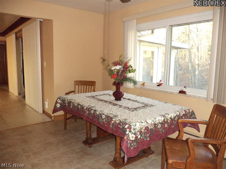 7699 Montello Road Independence, OH 44131 - Photo 8 of 24 Dinette