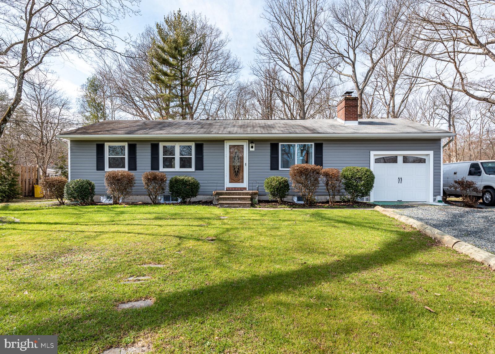 162 Dundee Road Severna Park, MD 21146 - Photo 3 of 26 Gallery Image 3