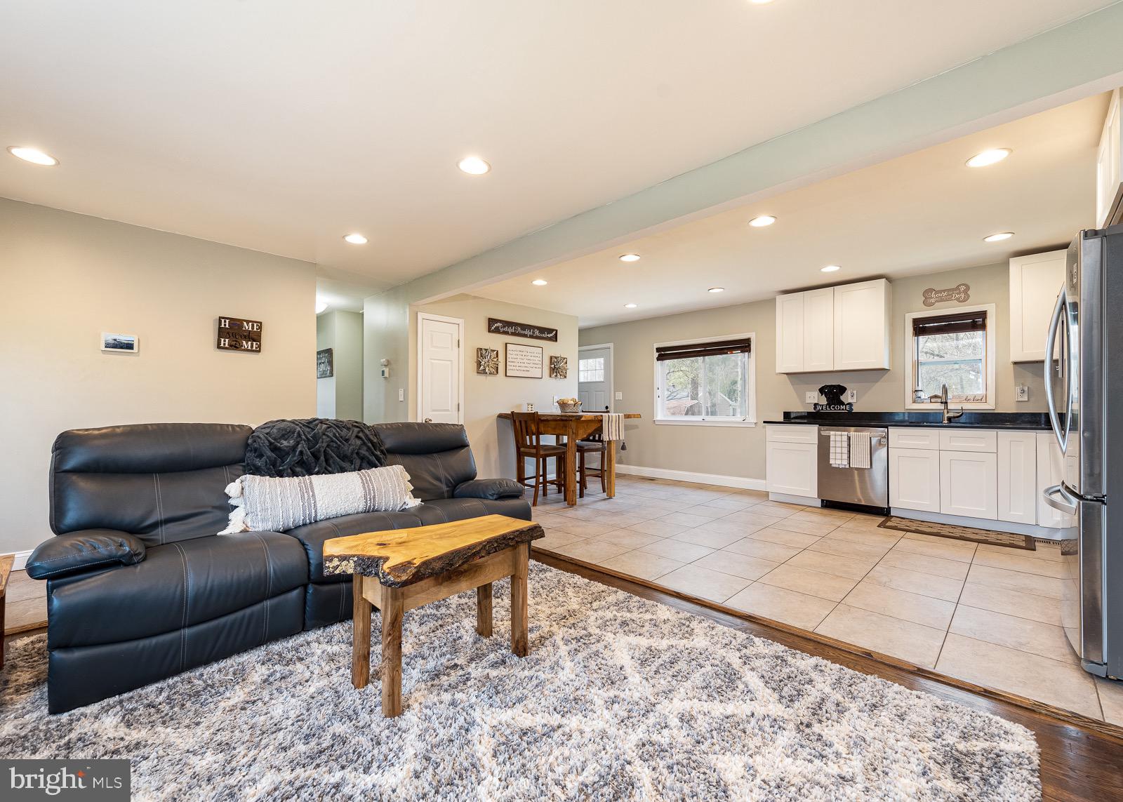 162 Dundee Road Severna Park, MD 21146 - Photo 6 of 26 Gallery Image 6