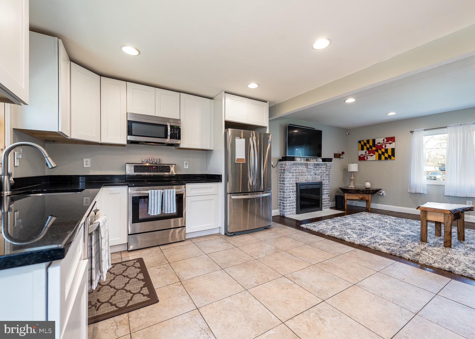 162 Dundee Road Severna Park, MD 21146 - Photo 7 of 26 Gallery Image 7