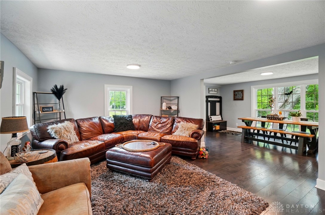 4429 Hominy Ridge Road Springfield, OH 45502 - Photo 9 of 30