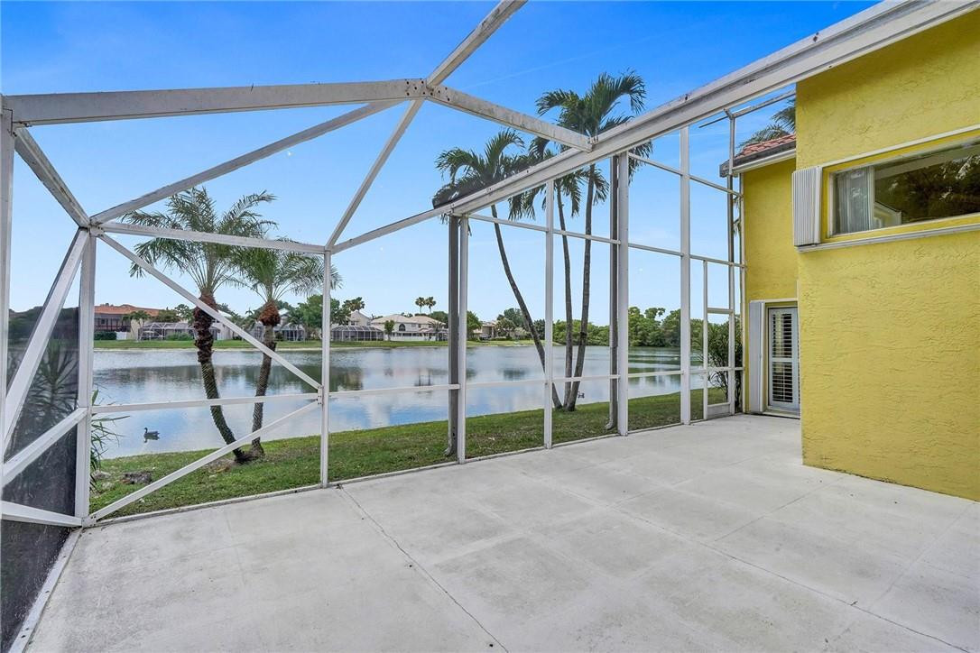10704 Plainview Circle Boca Raton, FL 33498 - Photo 30 of 42 Photo 30