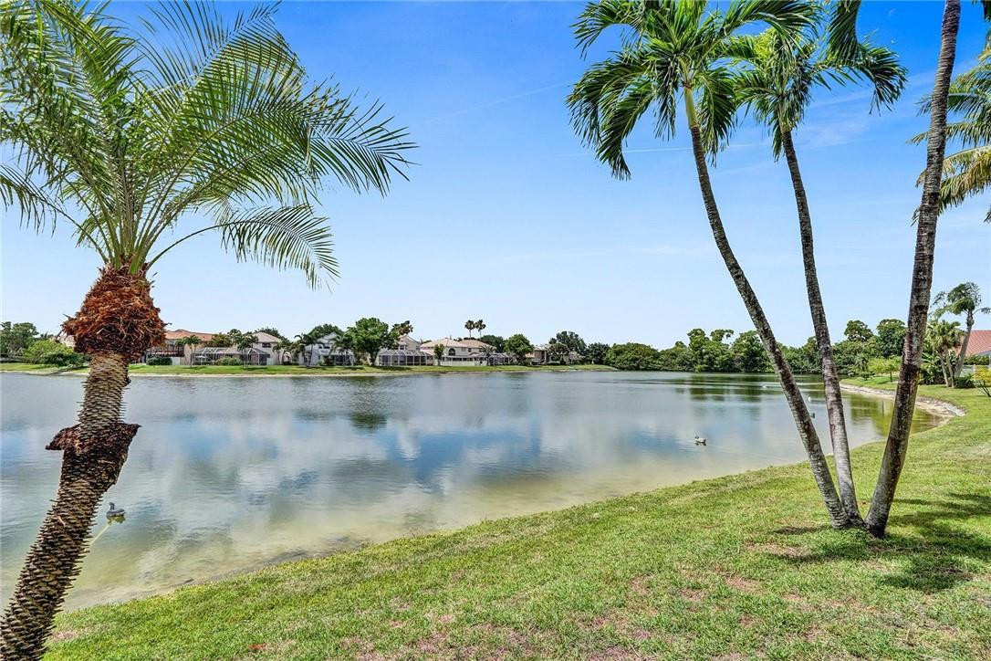 10704 Plainview Circle Boca Raton, FL 33498 - Photo 34 of 42 Photo 34