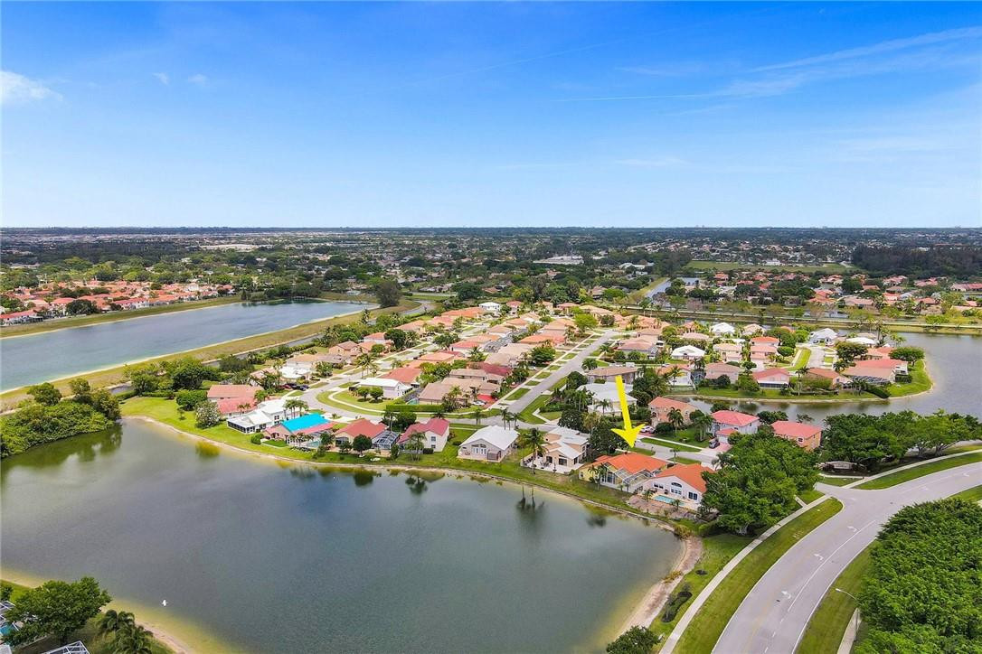 10704 Plainview Circle Boca Raton, FL 33498 - Photo 5 of 42 Photo 5
