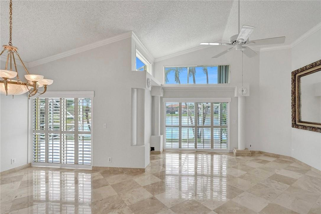 10704 Plainview Circle Boca Raton, FL 33498 - Photo 8 of 42 Photo 8