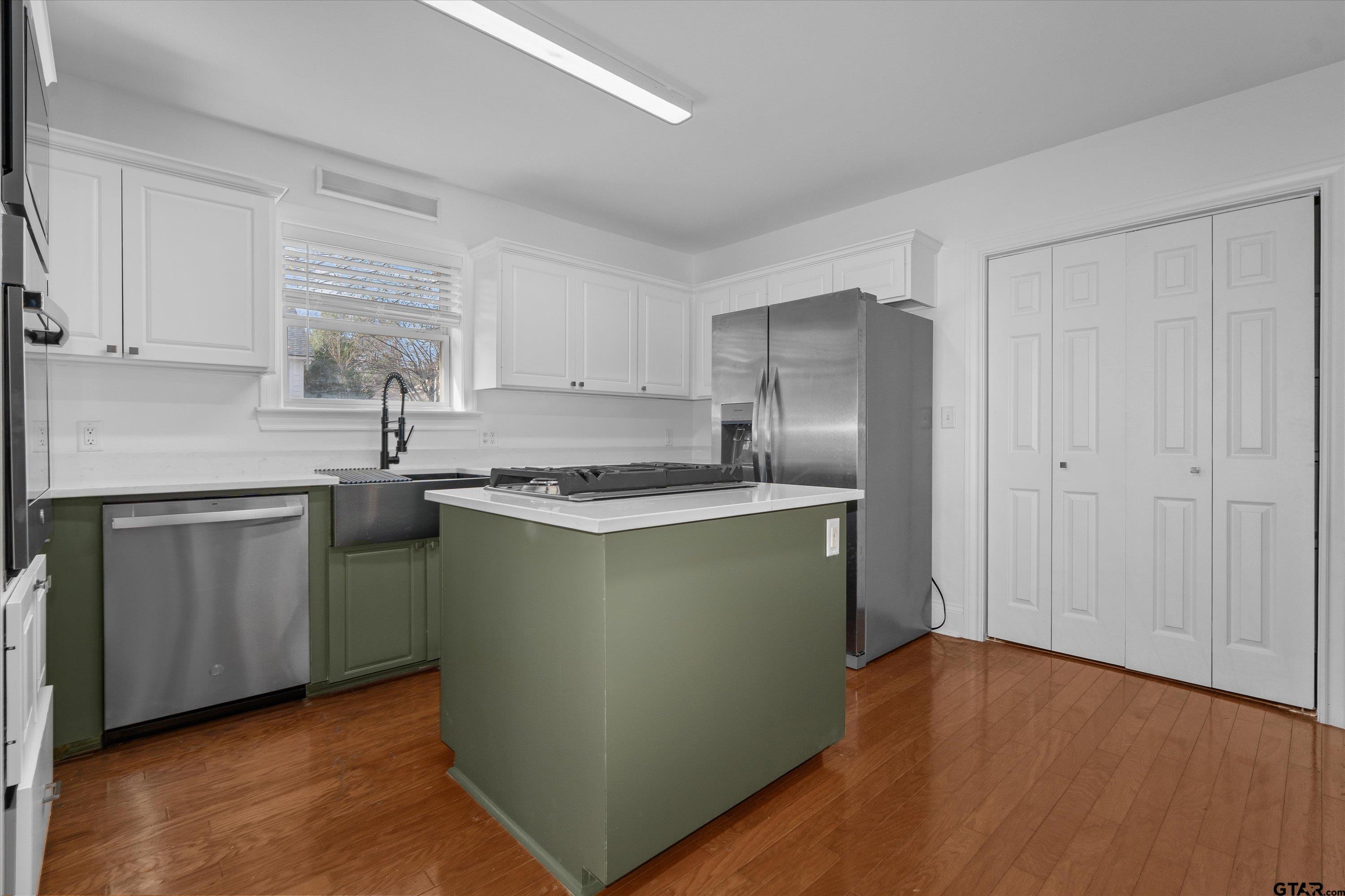 627 West 2nd Street Tyler, TX 75701 - Photo 9 of 24