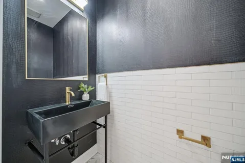 $949,000 | 28 Irving Street, Montclair, NJ 07042