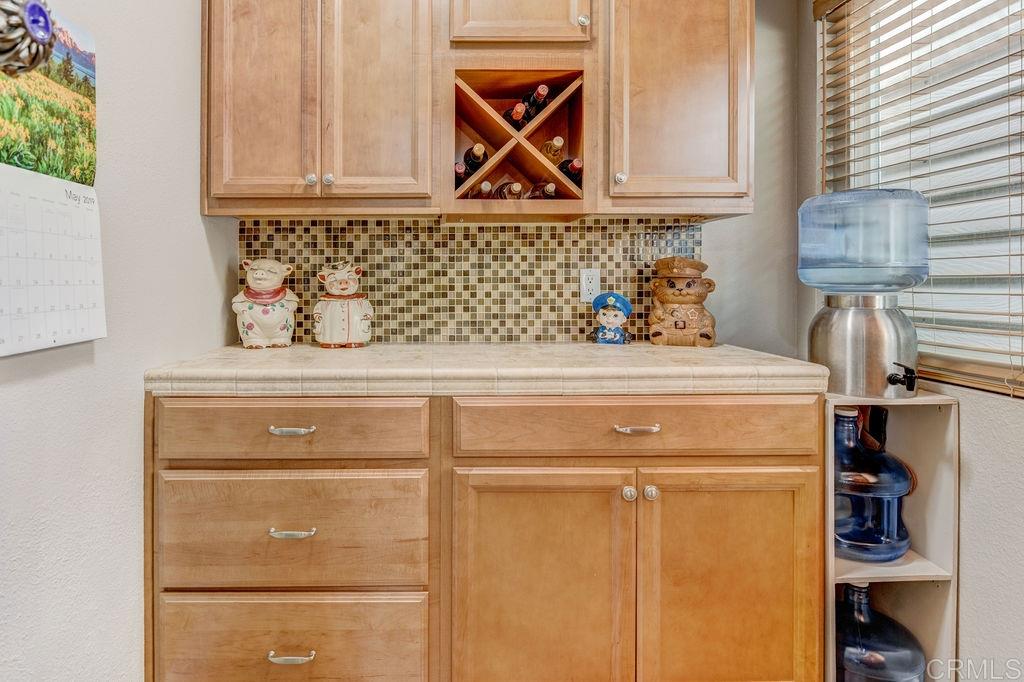 Walk in kitchen pantry