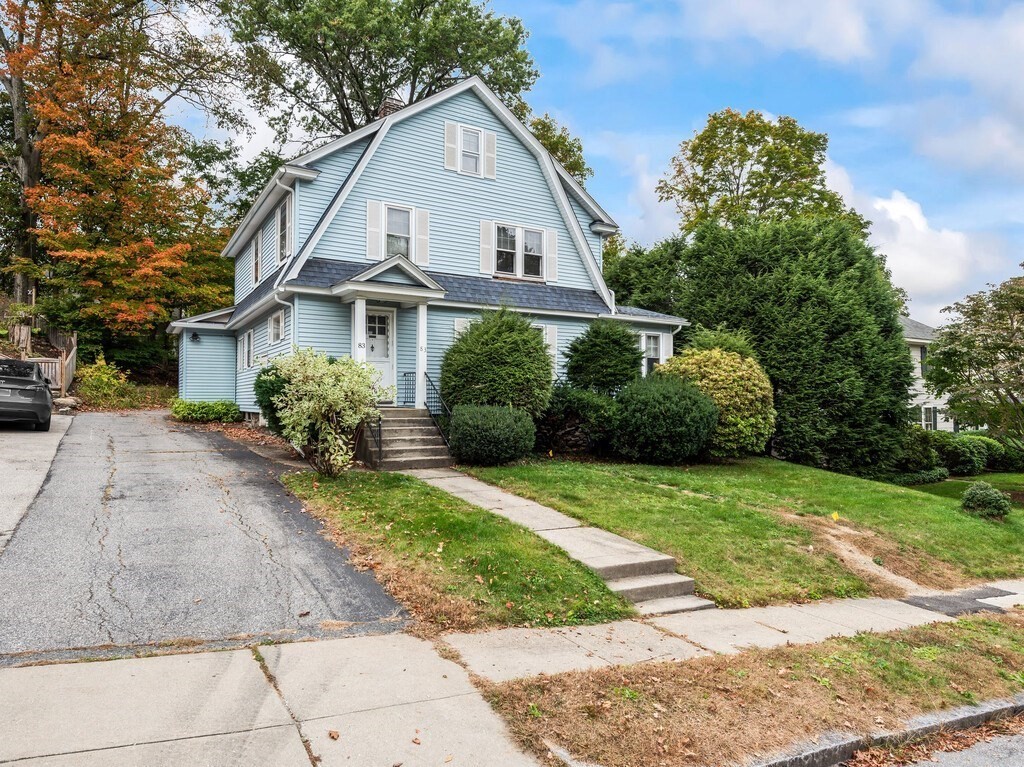 83 Commodore Road Worcester, MA 01602 - Photo 2 of 42 Gallery Image 2