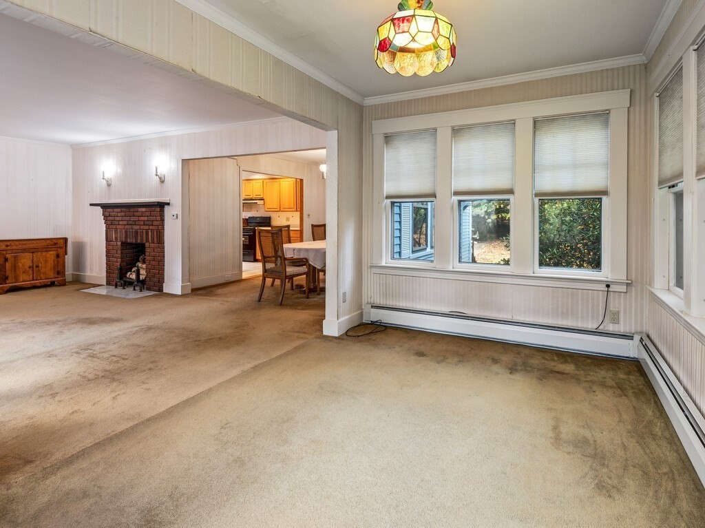 83 Commodore Road Worcester, MA 01602 - Photo 10 of 42 Gallery Image 10