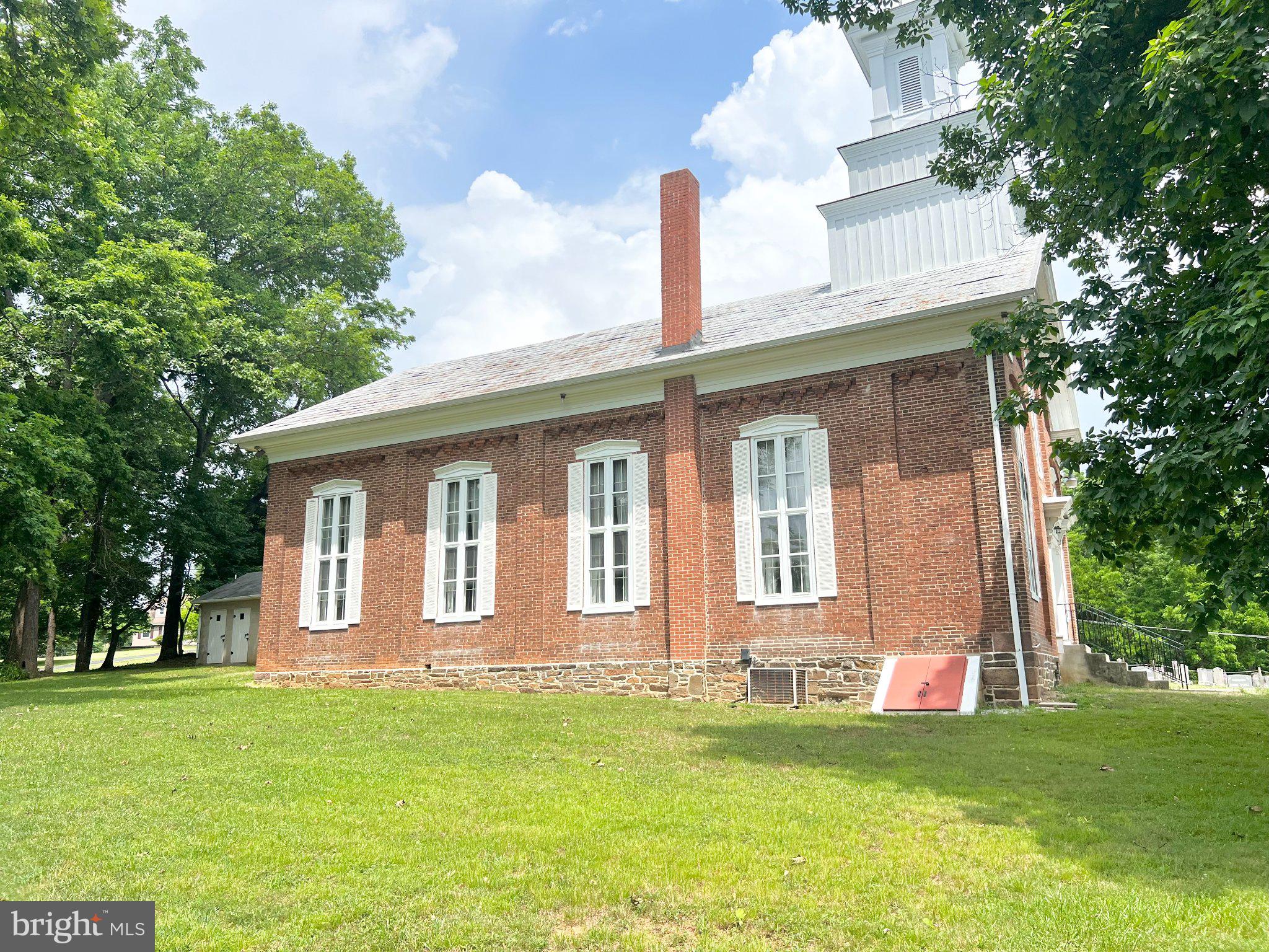 265 2 Churches Road East Berlin, PA 17316 - Photo 4 of 7