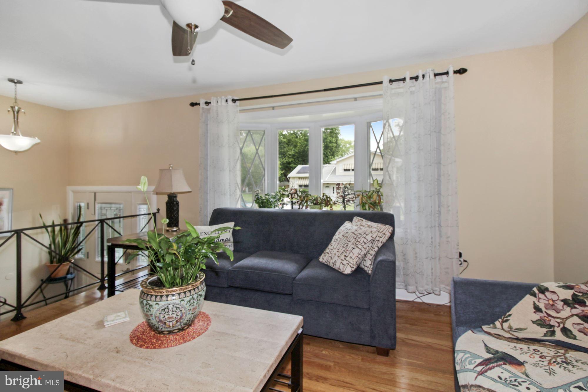Living Room | Hardwood Floors | Bay Window