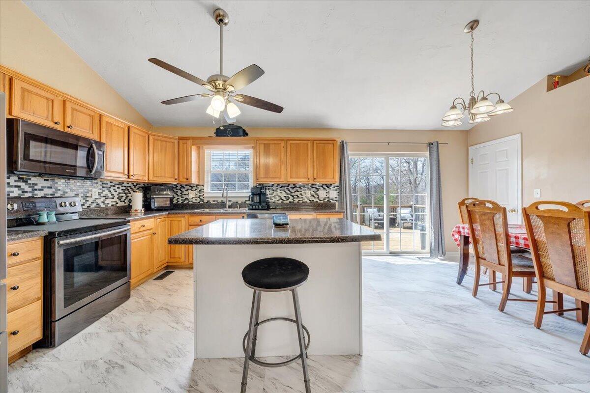 1012 Miller Hollow Road Goodview, VA 24095 - Photo 11 of 64 11-MIB00200