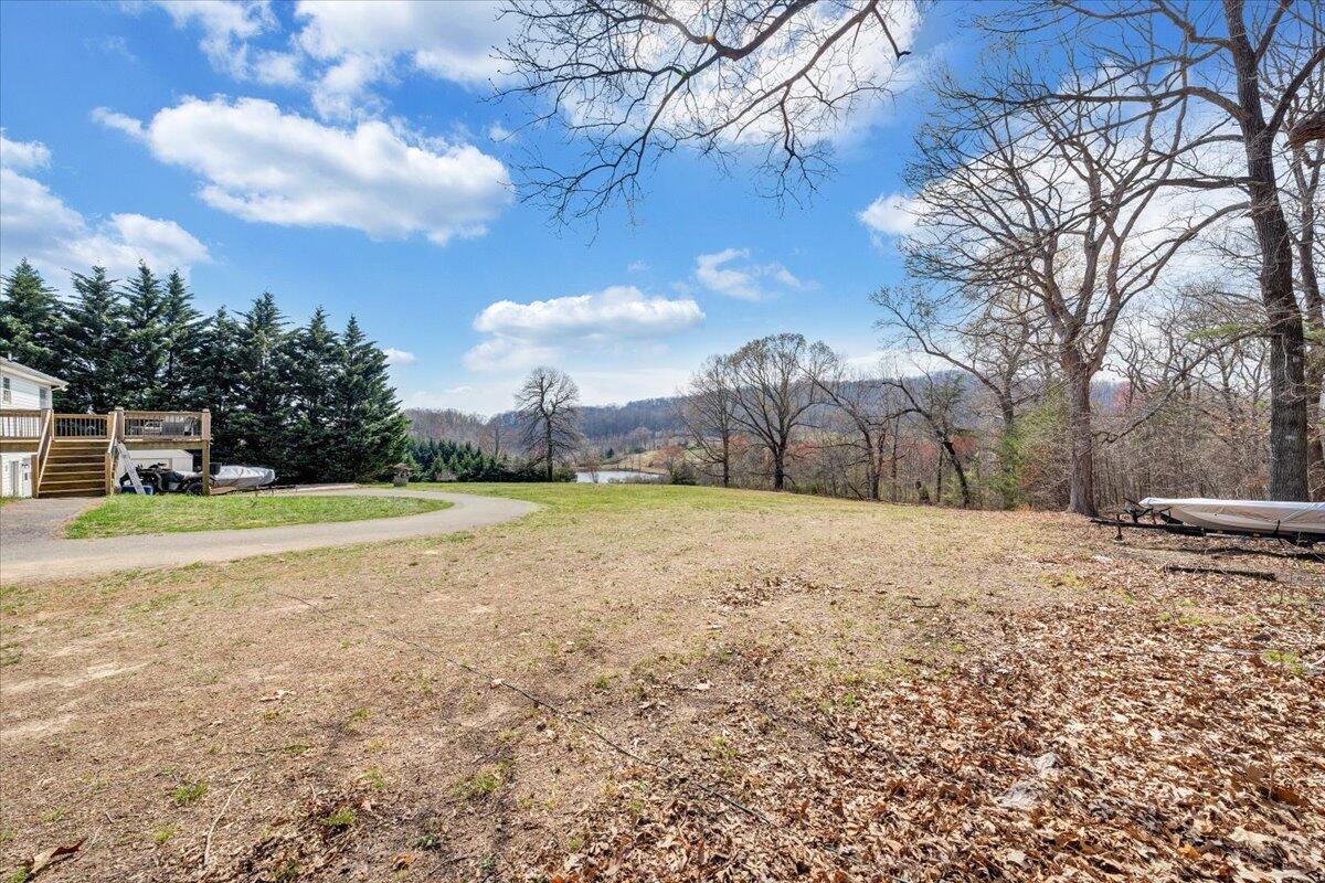 1012 Miller Hollow Road Goodview, VA 24095 - Photo 36 of 64 36-MIB00269