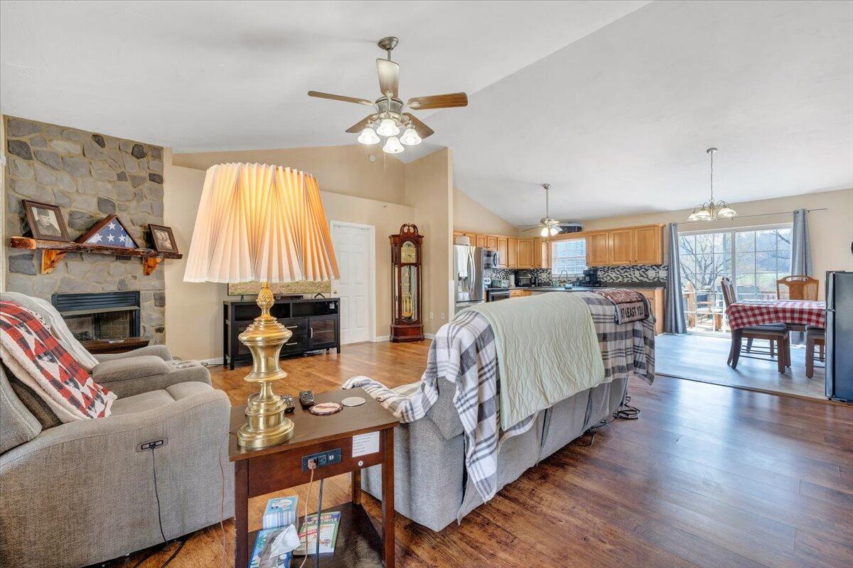 1012 Miller Hollow Road Goodview, VA 24095 - Photo 4 of 64 04-MIB00155