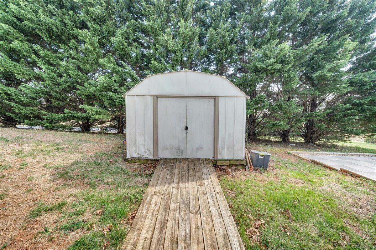 1012 Miller Hollow Road Goodview, VA 24095 - Photo 42 of 64 43-MIB00290