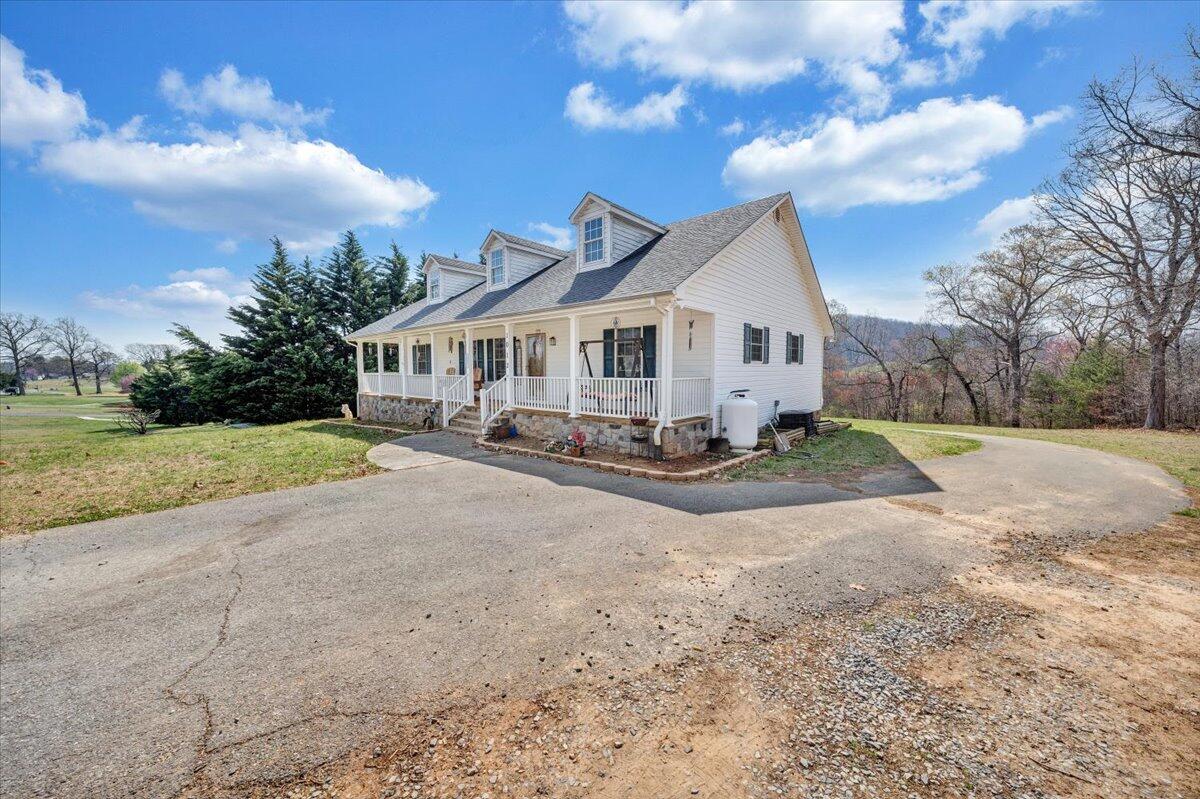 1012 Miller Hollow Road Goodview, VA 24095 - Photo 46 of 64 47-MIB00299