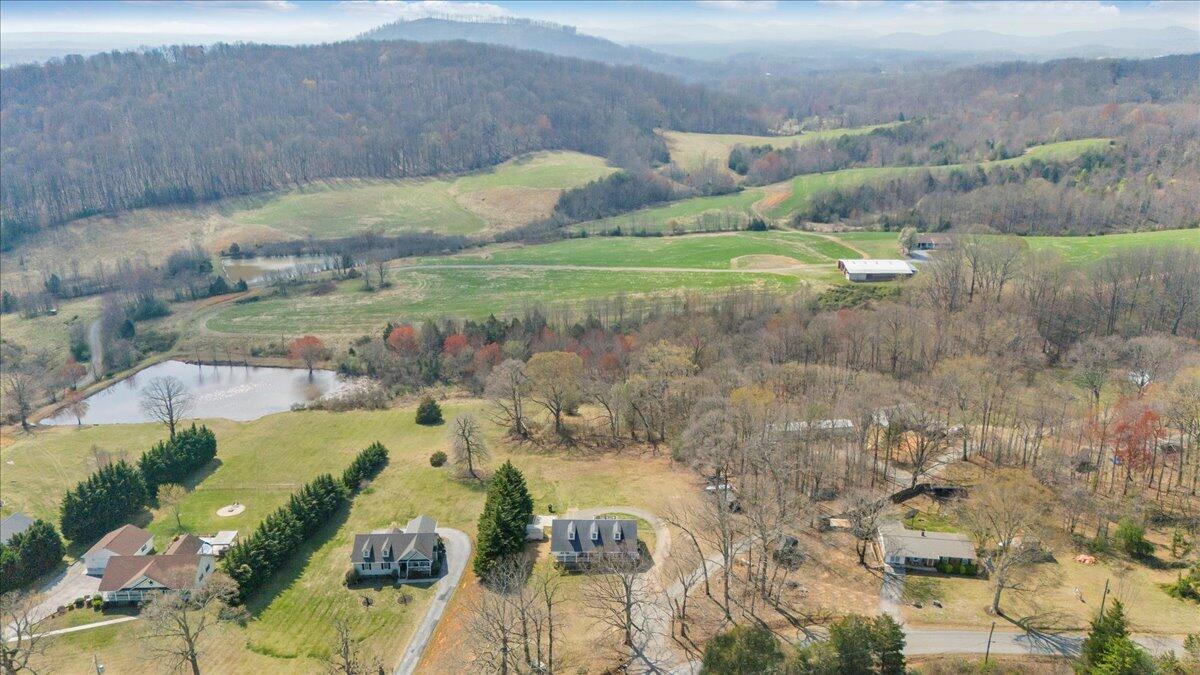 1012 Miller Hollow Road Goodview, VA 24095 - Photo 60 of 64 61-DJI_20250328152317_0027_D