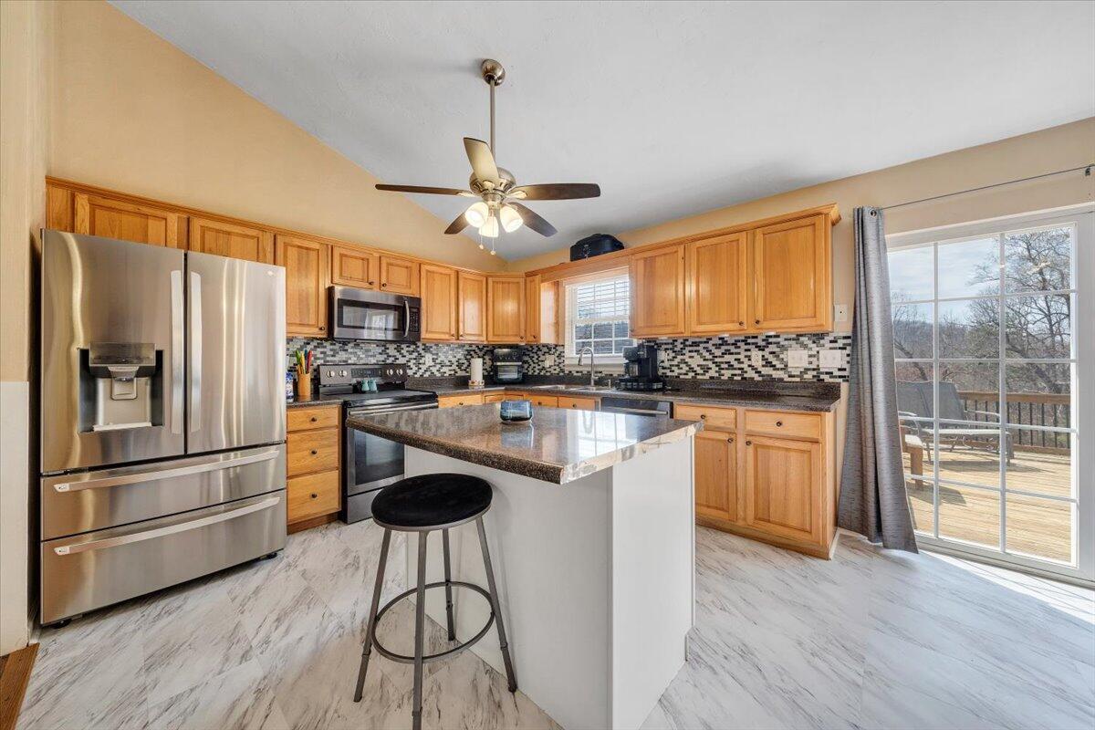 1012 Miller Hollow Road Goodview, VA 24095 - Photo 10 of 64 10-MIB00203