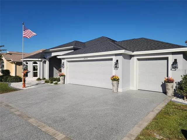 $715,000 | 5835 Tupper Court, The Villages, FL 32163