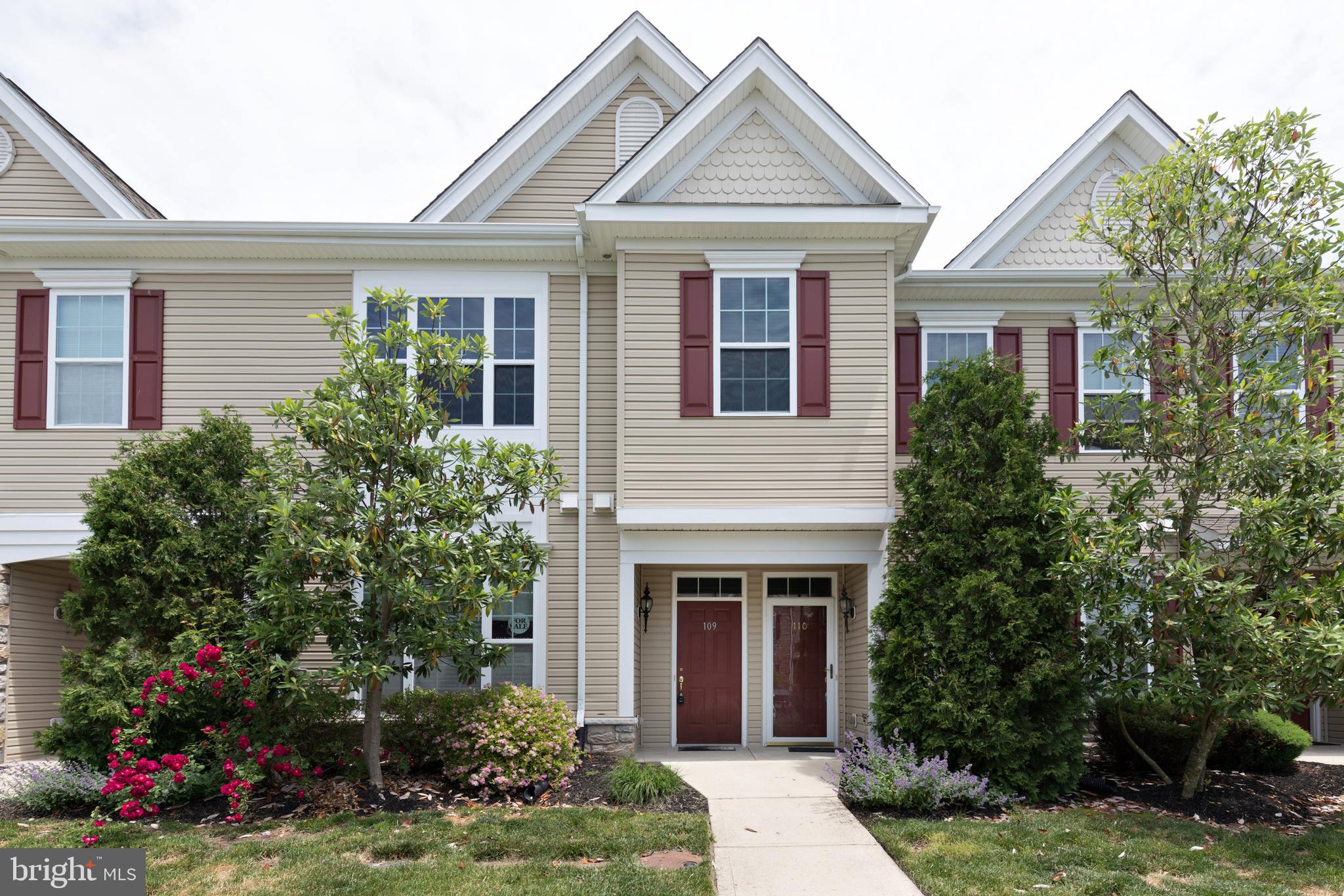 109 Raphael Court Williamstown, NJ 08094 - Photo 1 of 27 Exterior front