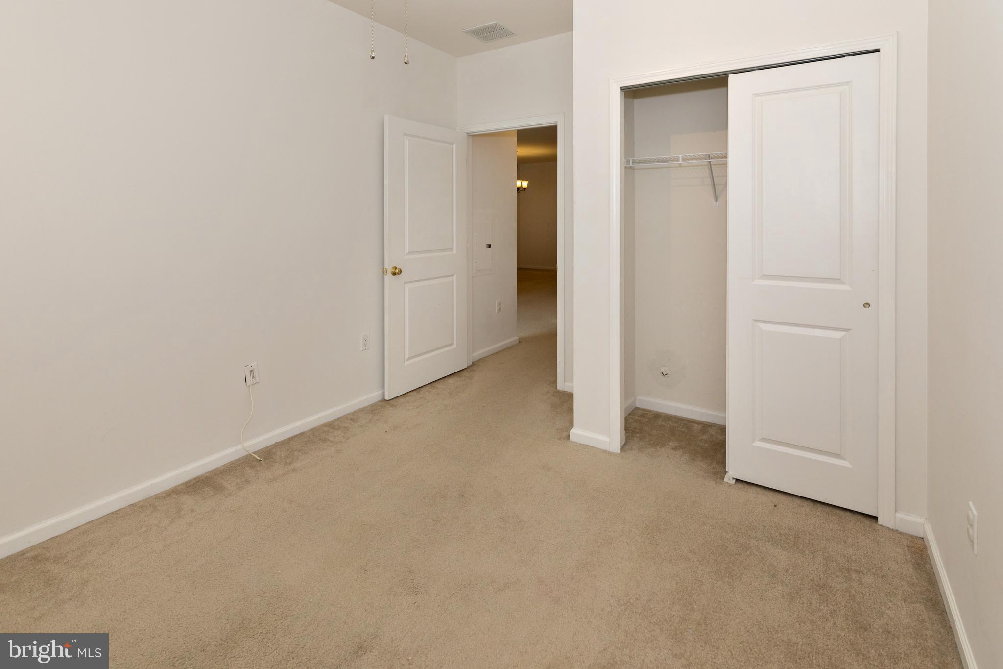 109 Raphael Court Williamstown, NJ 08094 - Photo 14 of 27 Bedroom 2