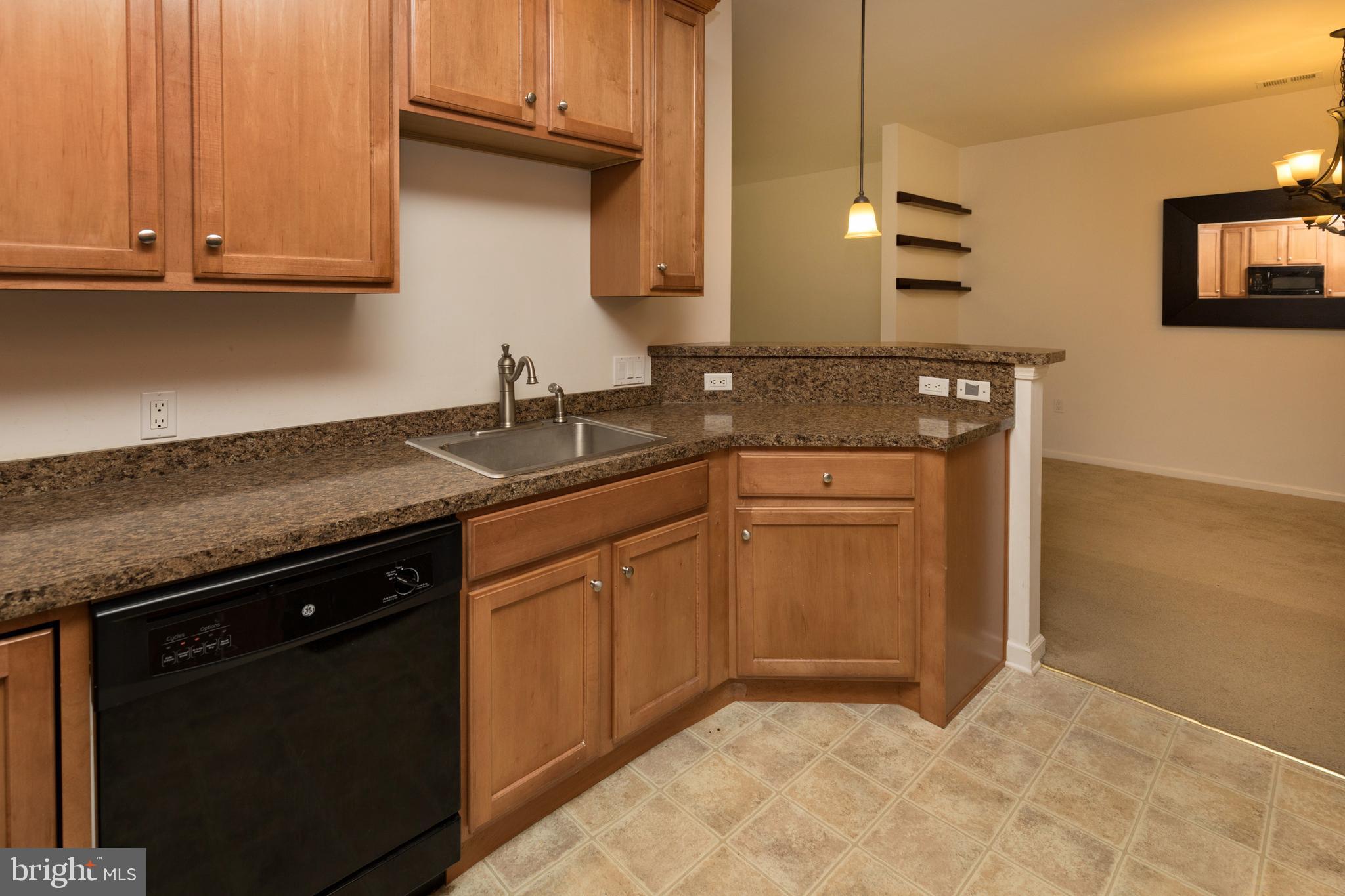 109 Raphael Court Williamstown, NJ 08094 - Photo 3 of 27 Kitchen