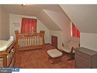1910 Terwood Road Huntingdon Valley, PA 19006 - Photo 10 of 11 Gallery Image 10