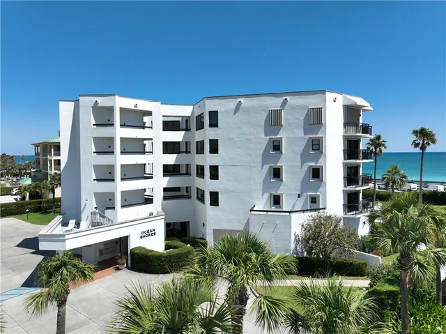 $2,900 | 4101 Ocean Drive, Unit 2B, Vero Beach, FL 32963