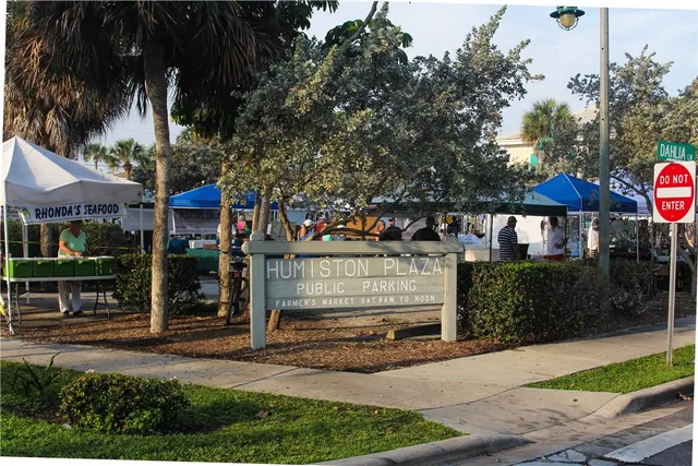 $2,900 | 4101 Ocean Drive, Unit 2B, Vero Beach, FL 32963