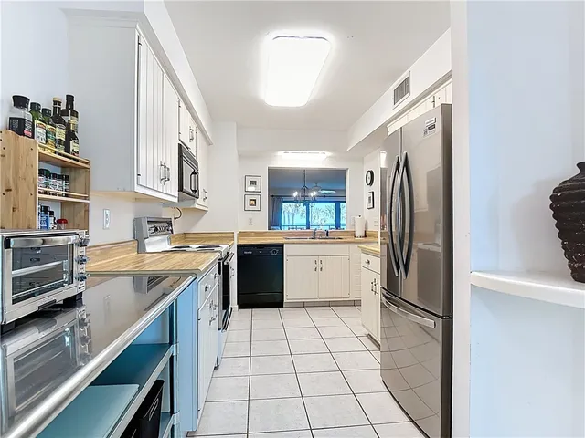 $2,900 | 4101 Ocean Drive, Unit 2B, Vero Beach, FL 32963