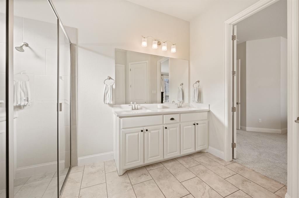 620 Bridgewater Road Fort Worth, TX 76131 - Photo 26 of 40