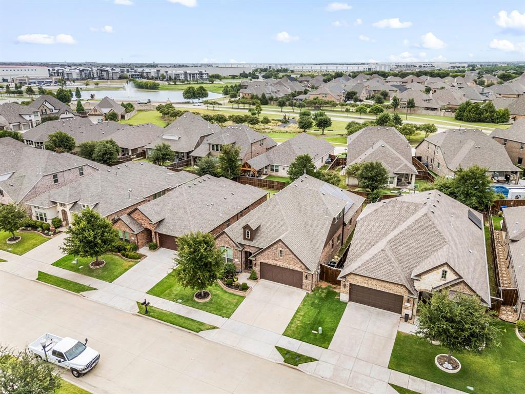 620 Bridgewater Road Fort Worth, TX 76131 - Photo 3 of 40