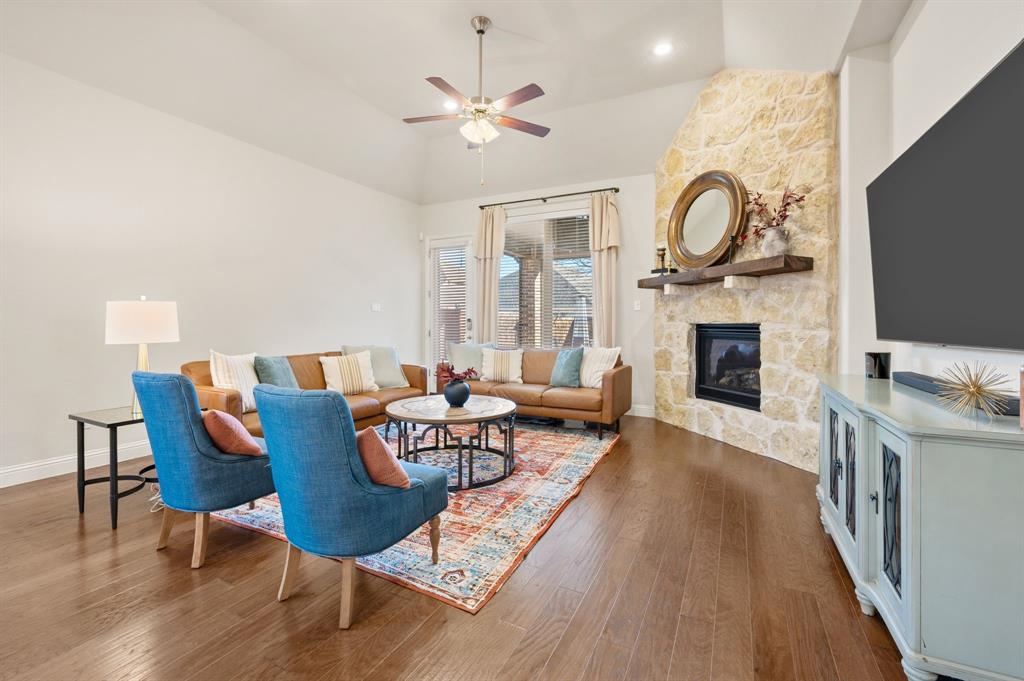 620 Bridgewater Road Fort Worth, TX 76131 - Photo 9 of 40