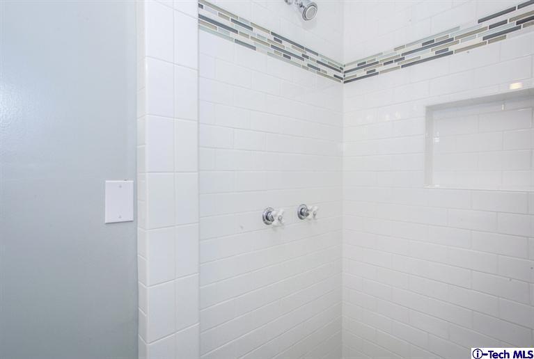 4465 Rising Hill Road Altadena, CA 91001 - Photo 24 of 45 a bathroom with a shower
