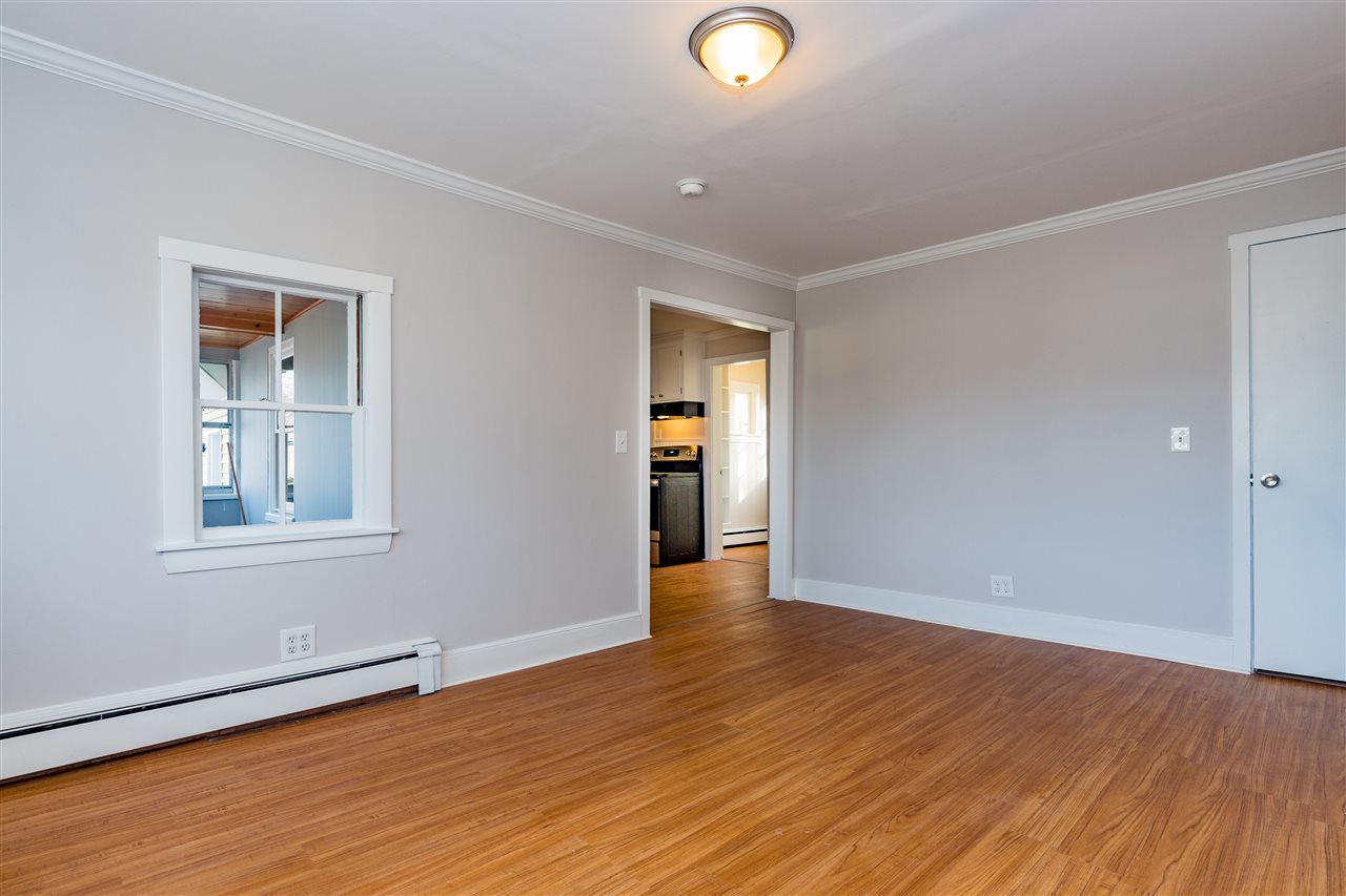 74 Maple Street Rochester, NH 03867 - Photo 14 of 37