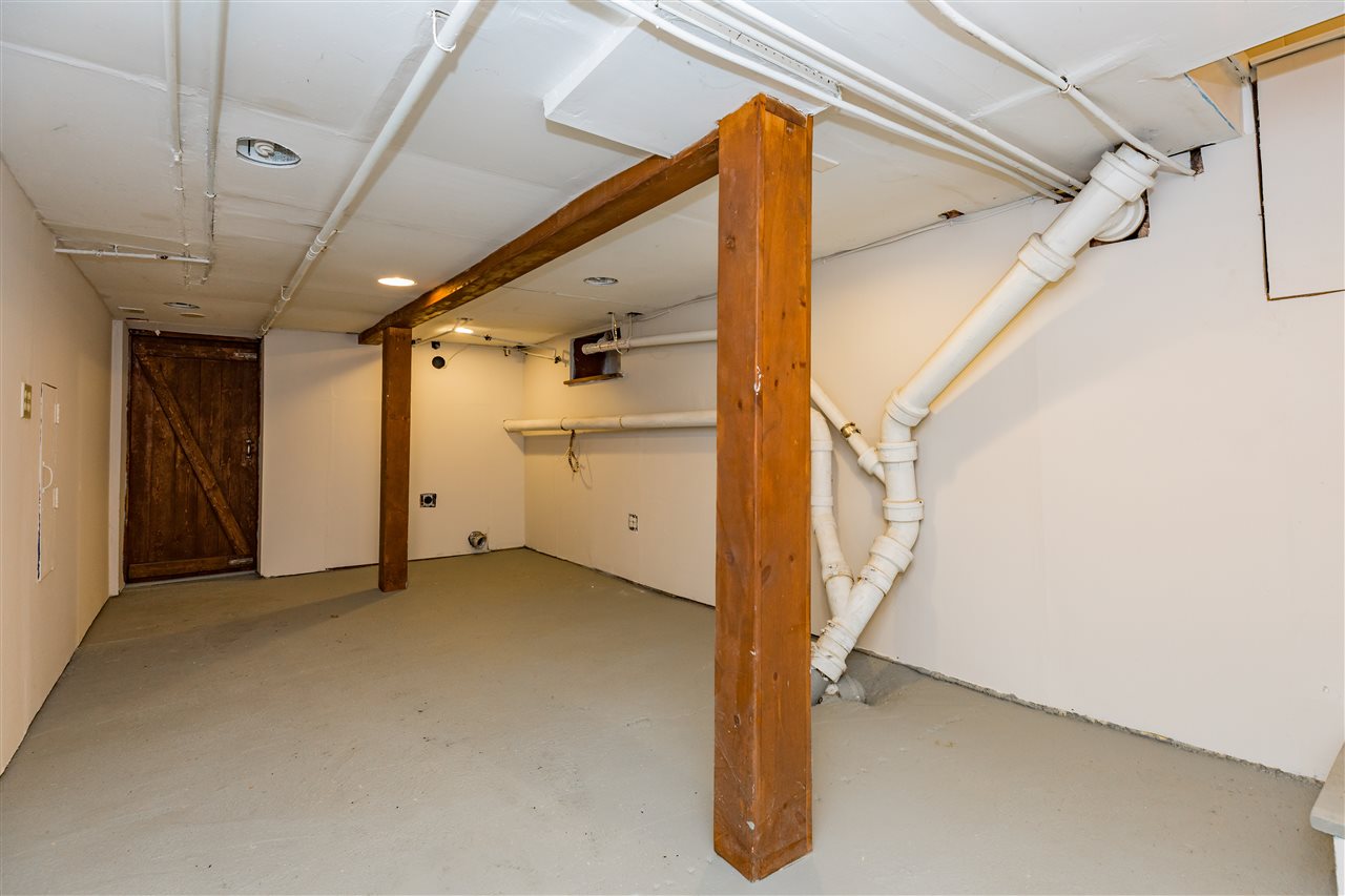 74 Maple Street Rochester, NH 03867 - Photo 20 of 37