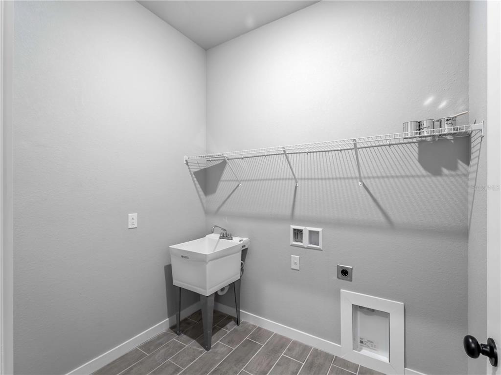 3875 Lamarque Avenue North Port, FL 34286 - Photo 38 of 39