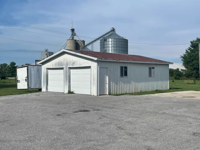 $155,000 | 9340 West Railroad Street, Orland, IN 46776