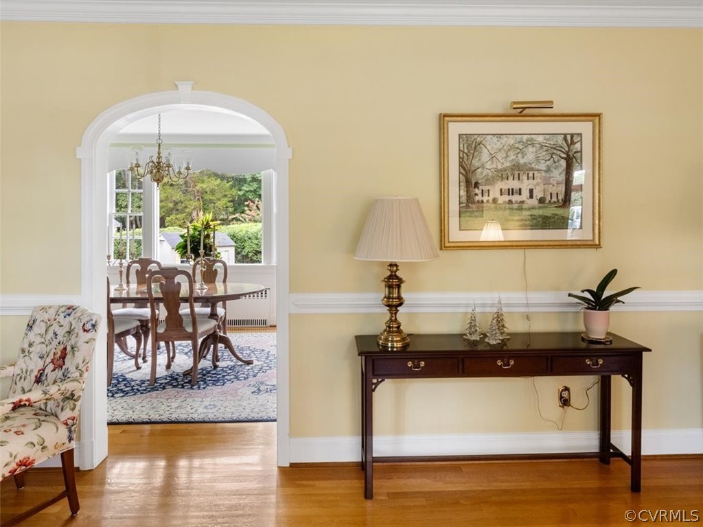 7100 River Road Henrico, VA 23229 - Photo 6 of 32 a view of a living room and dining room
