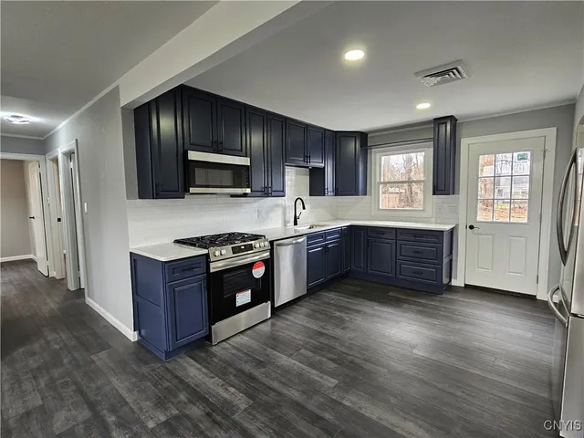 $221,900 | 46 Walnut Drive, Whitestown, NY 13492