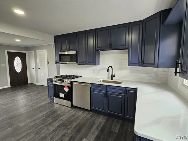 $221,900 | 46 Walnut Drive, Whitestown, NY 13492