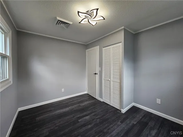 $221,900 | 46 Walnut Drive, Whitestown, NY 13492