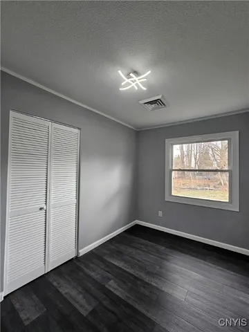 $221,900 | 46 Walnut Drive, Whitestown, NY 13492