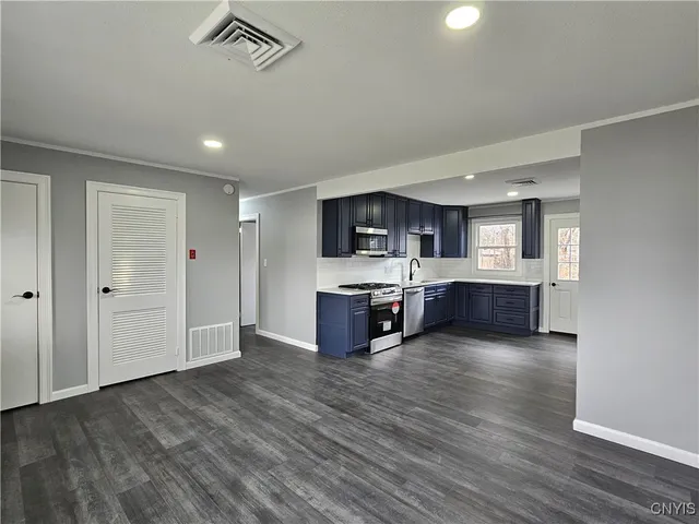 $221,900 | 46 Walnut Drive, Whitestown, NY 13492